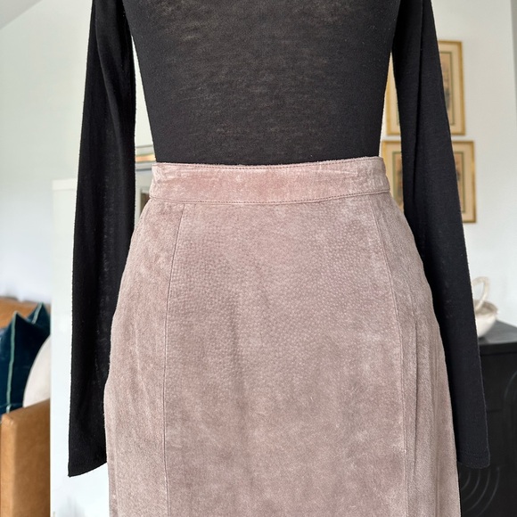 Vintage 80’s Suede Skirt - Picture 7 of 16